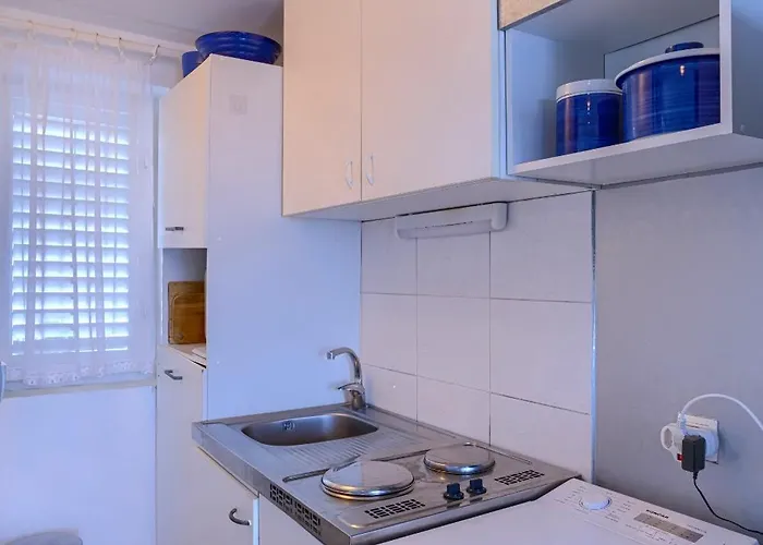 Apartamento By The Sea - 9321 Korčula
