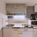 Apartment By The Sea - 9321