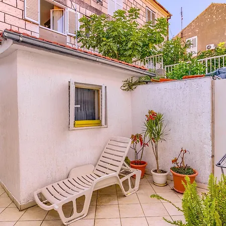 Appartamento By The Sea - 9321