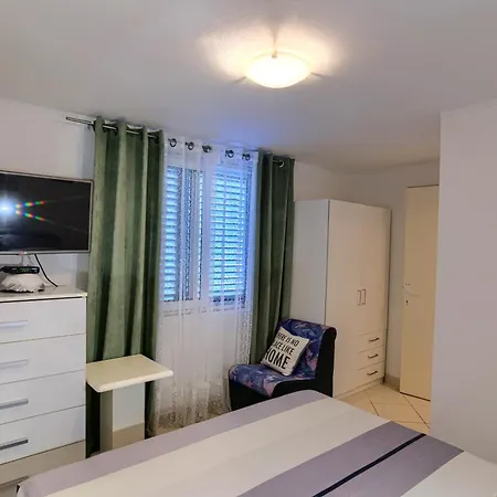 Apartment By The Sea - 9321 Korcula Town
