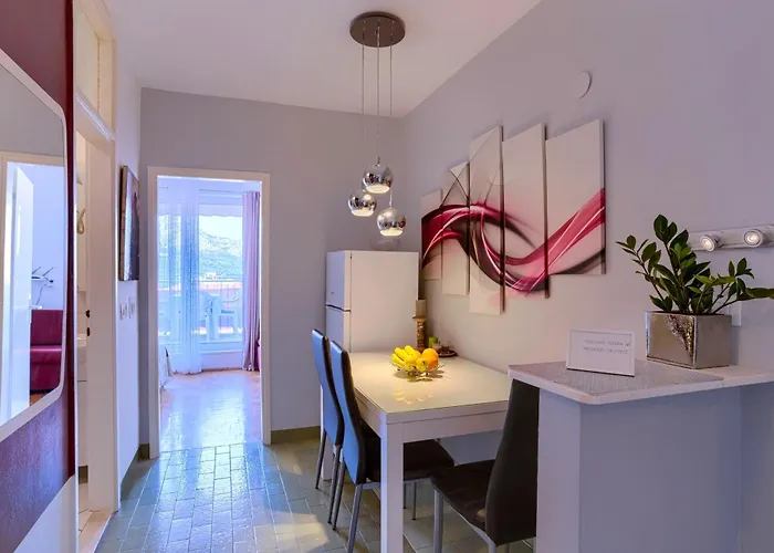 Appartamento By The Sea - 9321 *