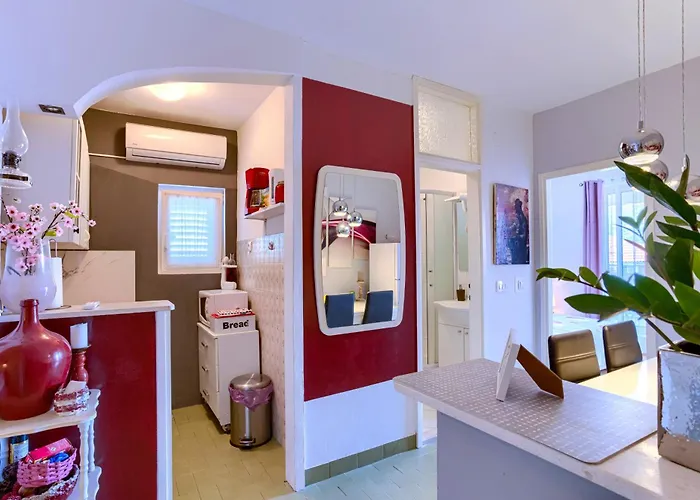 By The Sea - 9321 * Korčula